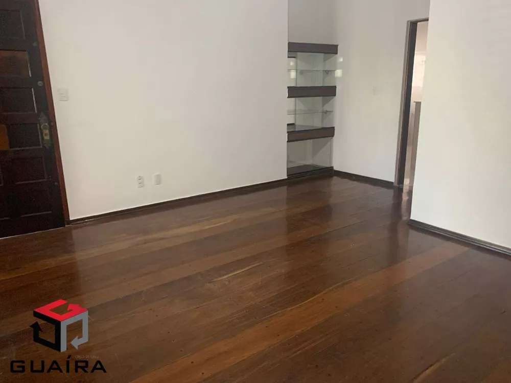 Sobrado à venda com 4 quartos, 225m² - Foto 3