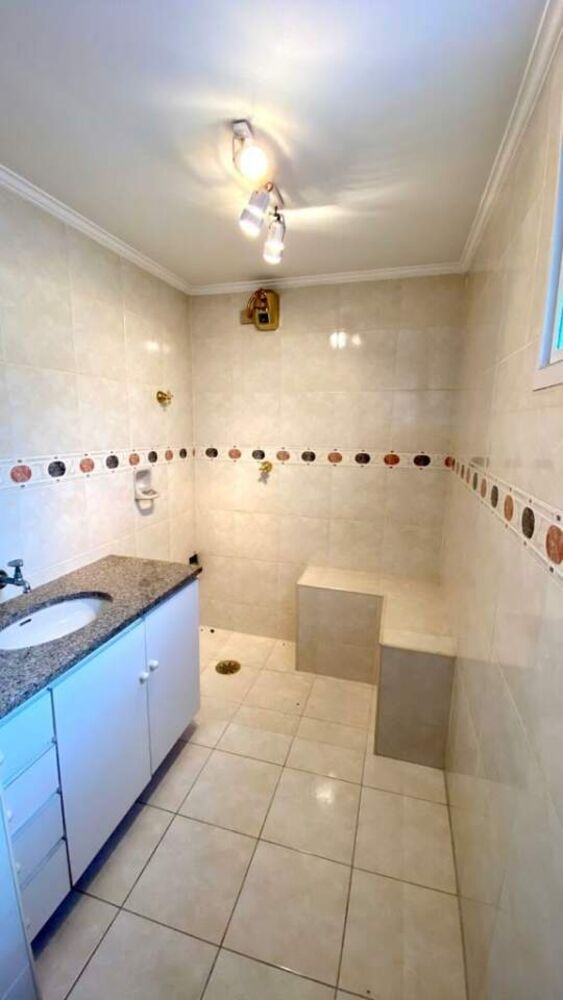 Cobertura à venda com 3 quartos, 200m² - Foto 5