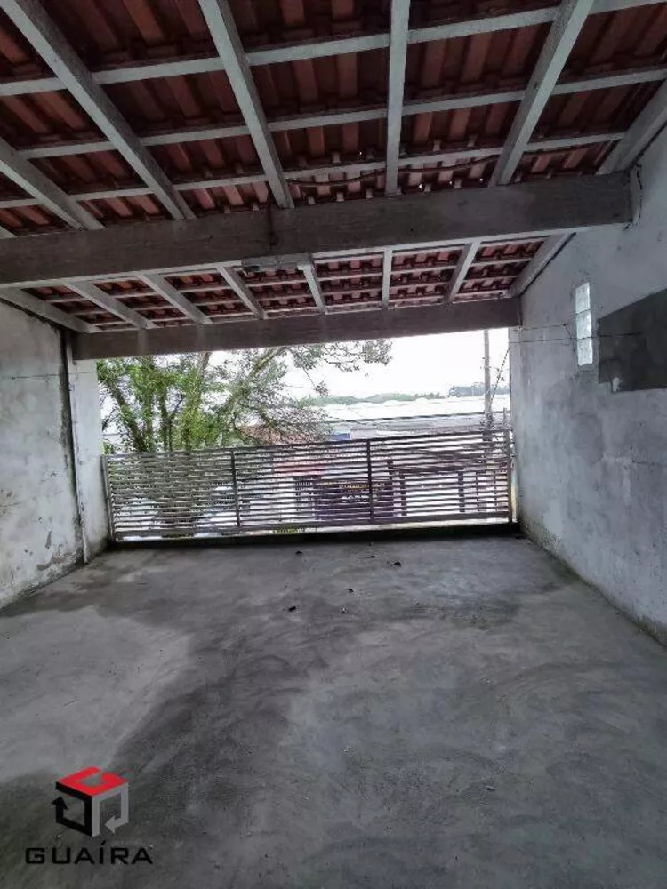 Sobrado à venda com 3 quartos, 180m² - Foto 2