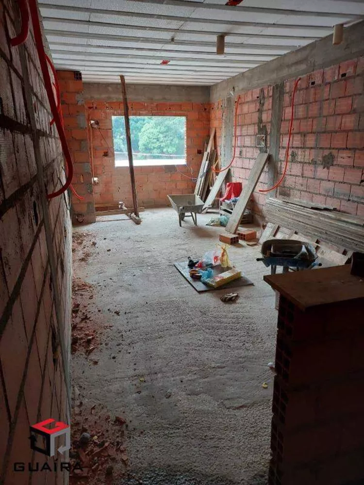 Sobrado à venda com 3 quartos, 210m² - Foto 3