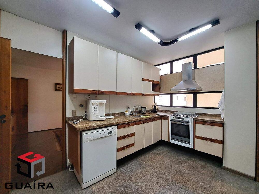 Apartamento à venda com 3 quartos, 298m² - Foto 14