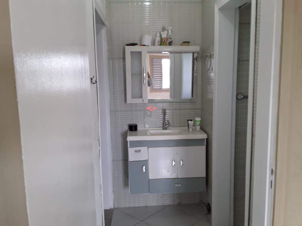 Sobrado à venda com 6 quartos, 300m² - Foto 5
