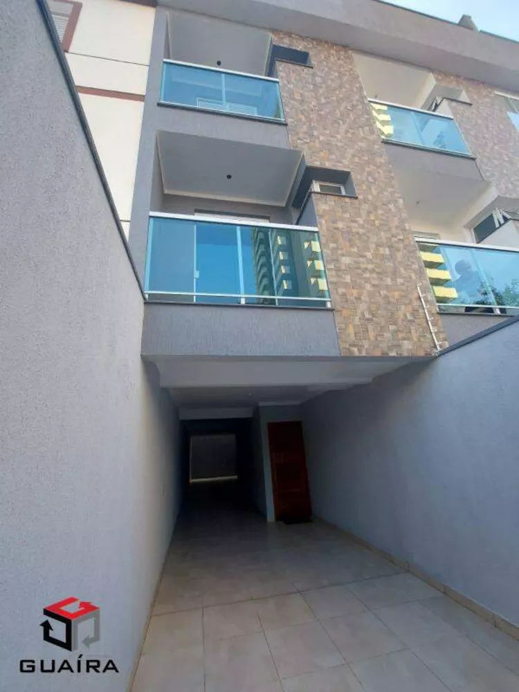 Sobrado à venda com 2 quartos, 156m² - Foto 1