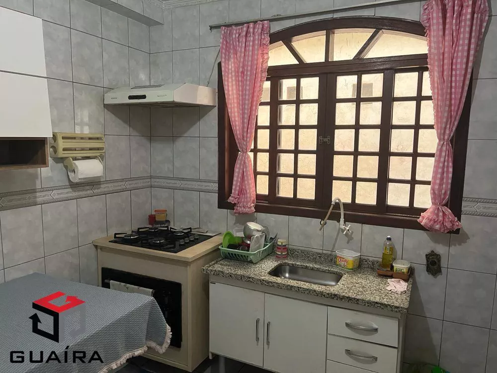 Sobrado à venda com 6 quartos, 232m² - Foto 2