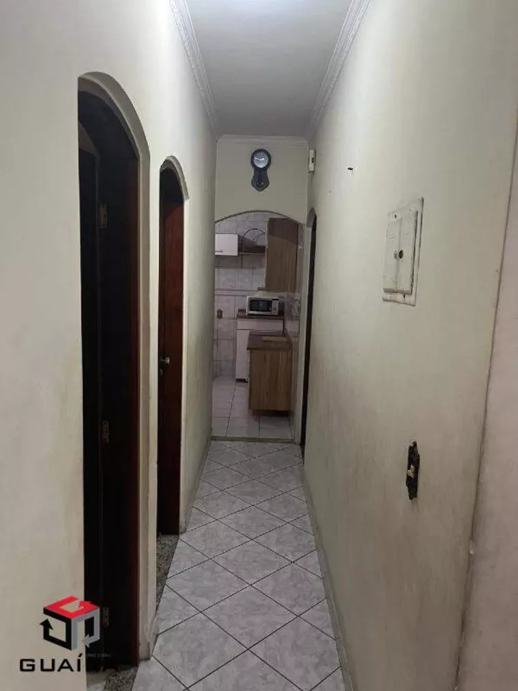 Sobrado à venda com 6 quartos, 232m² - Foto 4