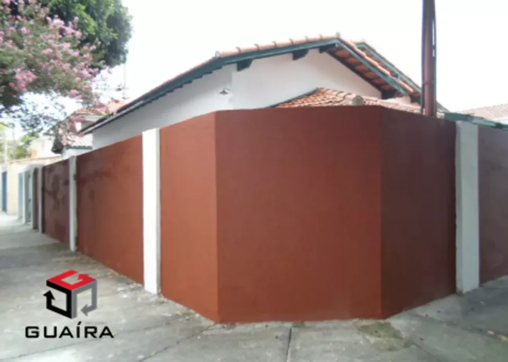 Casa à venda com 4 quartos, 200m² - Foto 1