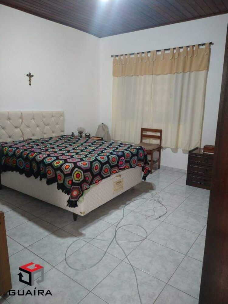 Terreno à venda com 4 quartos, 174m² - Foto 2