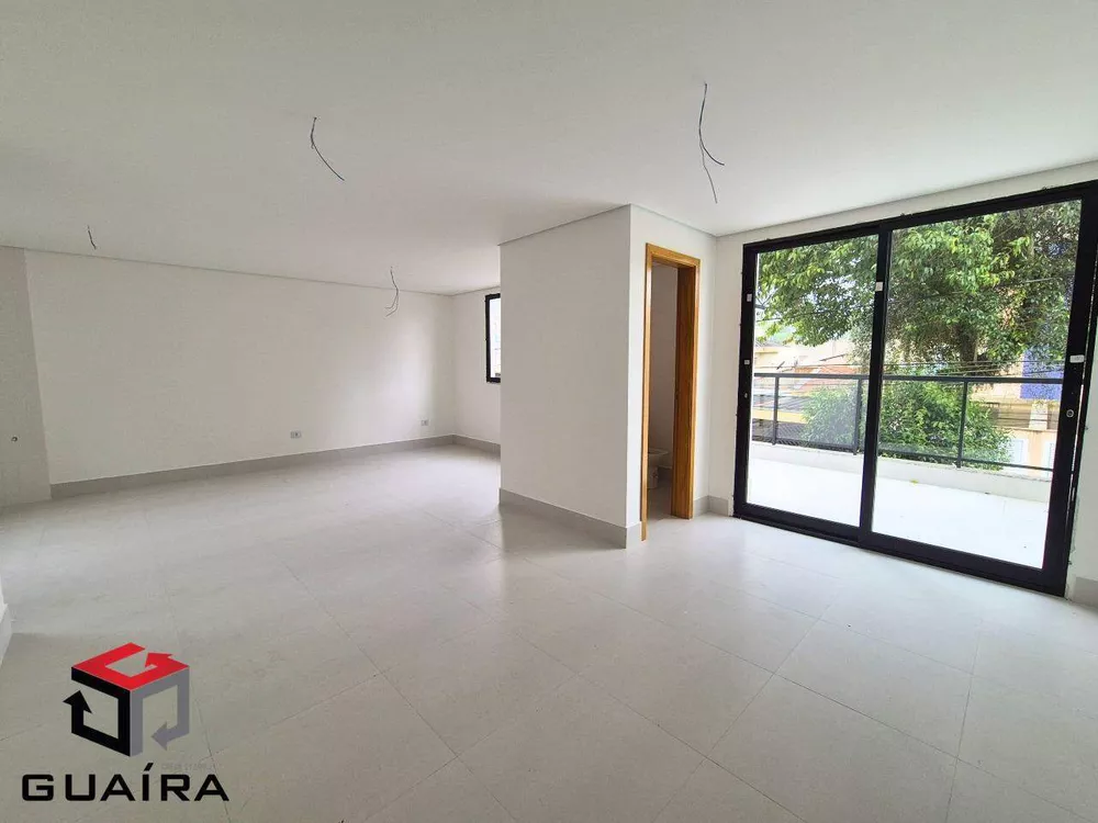 Sobrado à venda com 3 quartos, 194m² - Foto 1