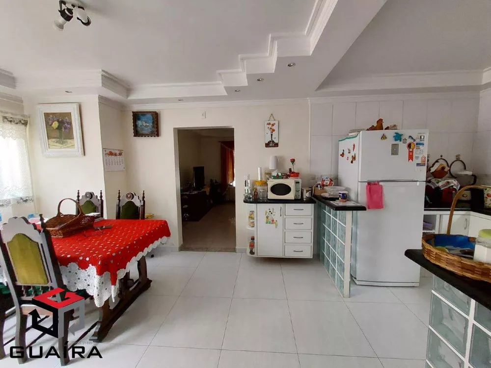 Casa à venda com 3 quartos, 250m² - Foto 8