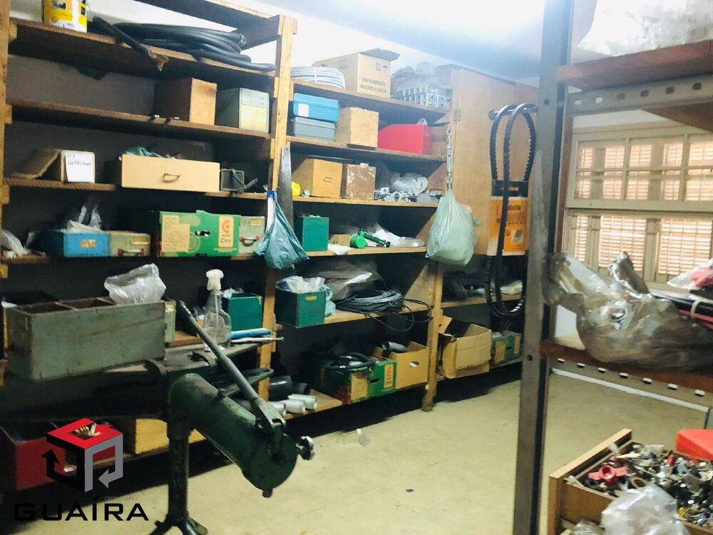 Casa à venda com 4 quartos, 144m² - Foto 2