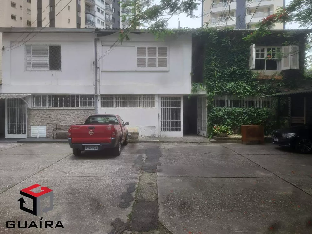 Casa à venda com 3 quartos, 136m² - Foto 1