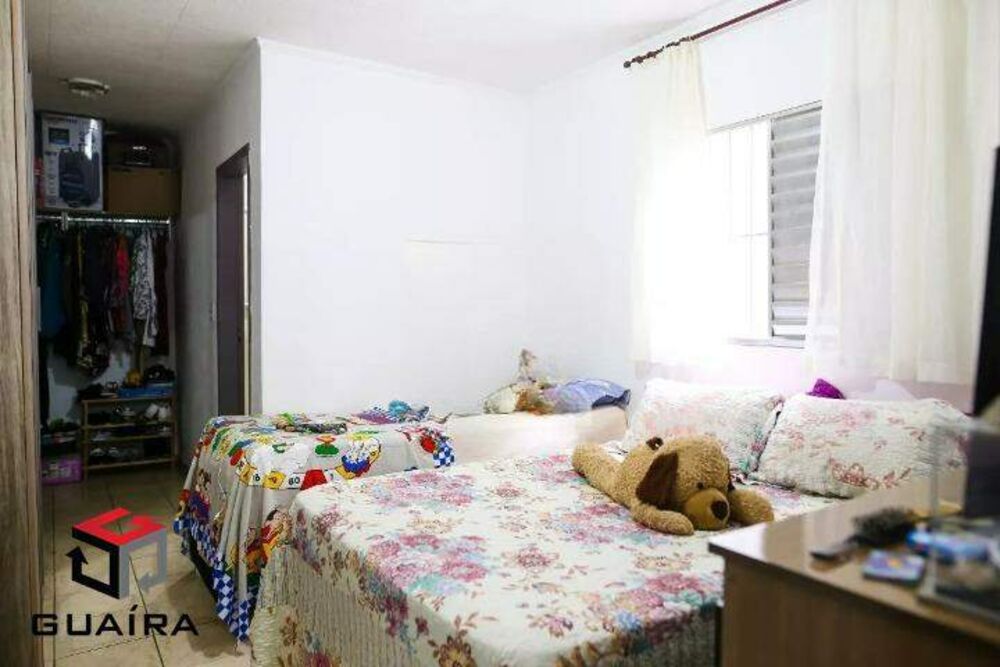 Casa à venda com 3 quartos, 150m² - Foto 2
