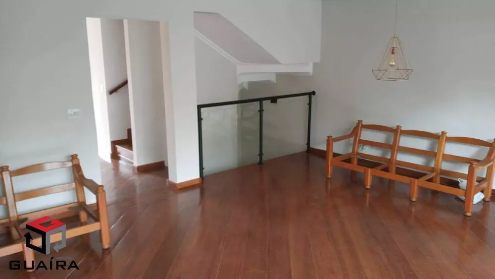 Sobrado à venda com 3 quartos, 200m² - Foto 4