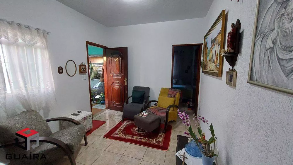 Casa à venda com 3 quartos, 168m² - Foto 1