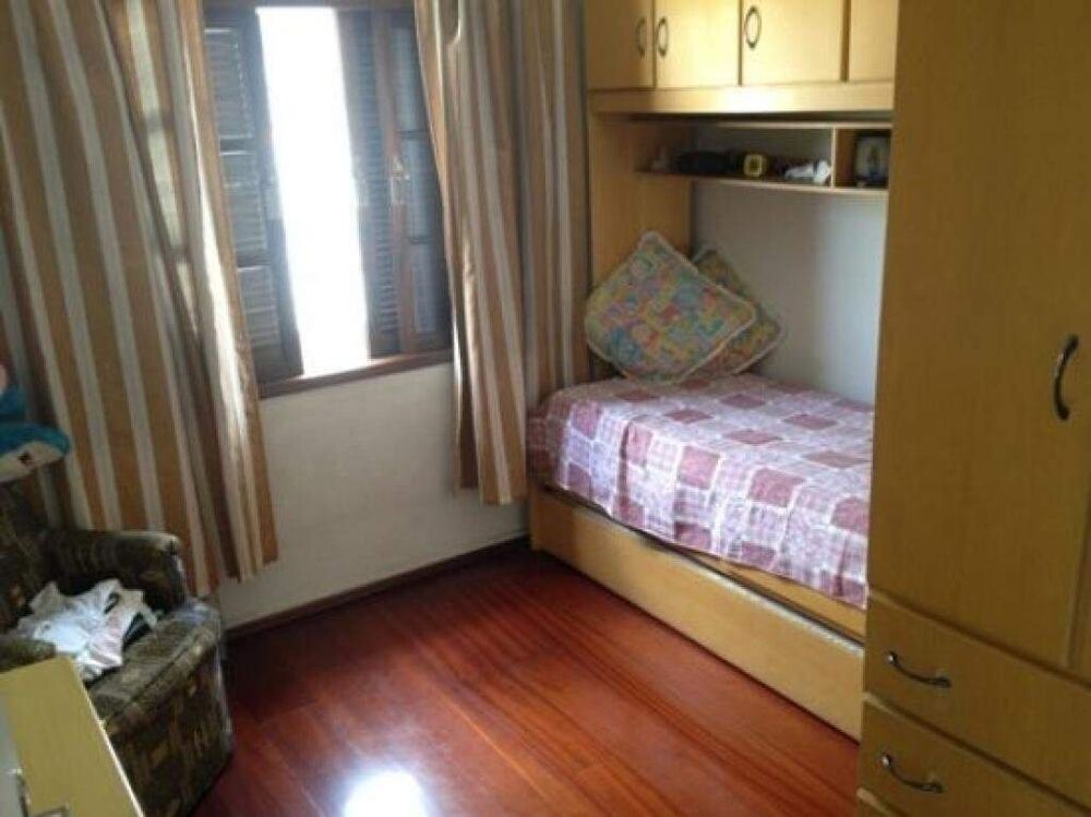 Sobrado à venda com 3 quartos, 175m² - Foto 3