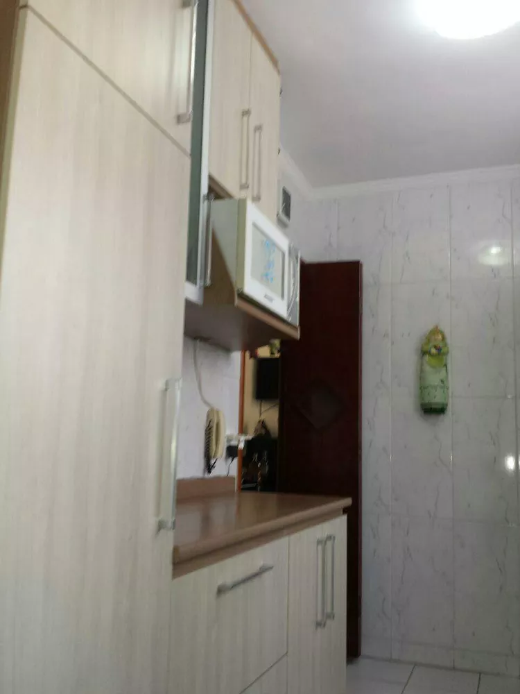 Apartamento à venda com 2 quartos, 60m² - Foto 2