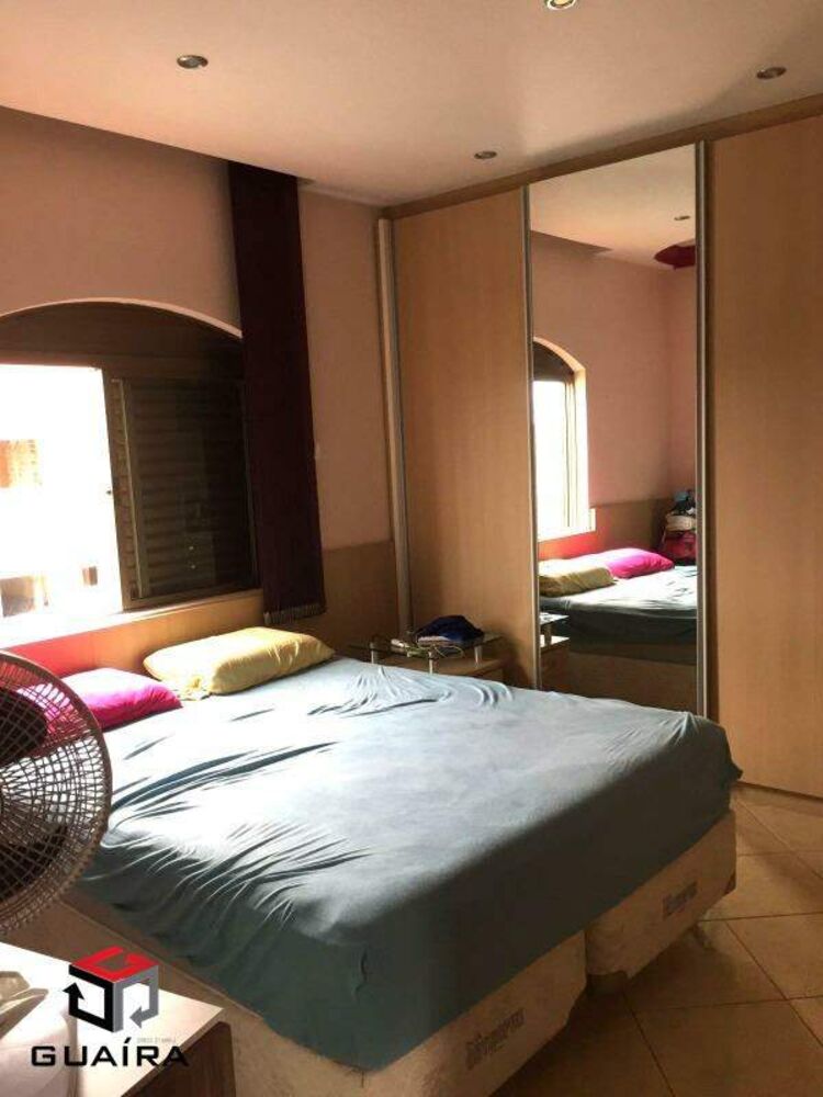 Sobrado à venda com 4 quartos, 308m² - Foto 4