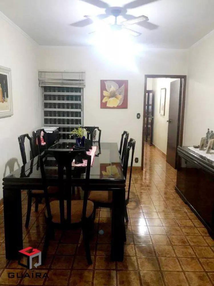 Sobrado à venda com 3 quartos, 247m² - Foto 2