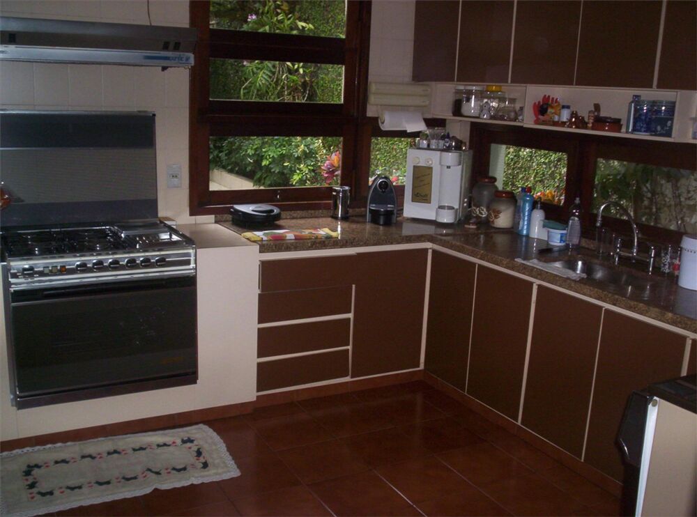 Sobrado para alugar com 3 quartos, 220m² - Foto 1