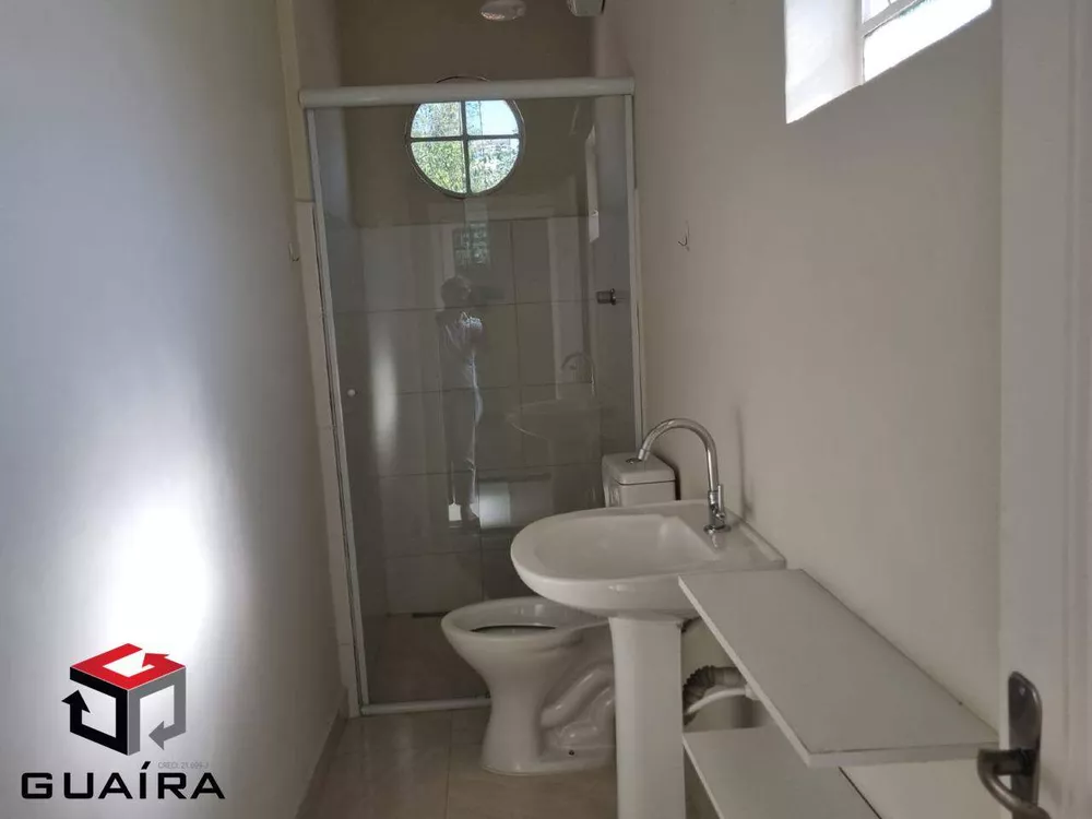 Sobrado à venda com 2 quartos, 200m² - Foto 3