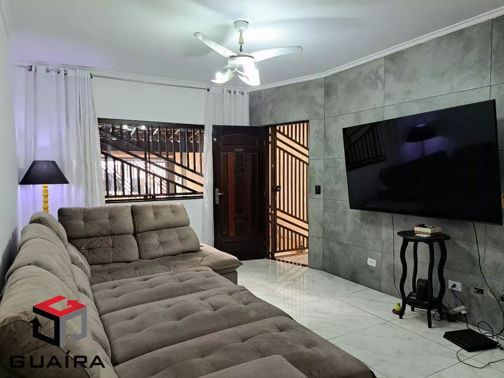 Sobrado à venda com 3 quartos, 163m² - Foto 1