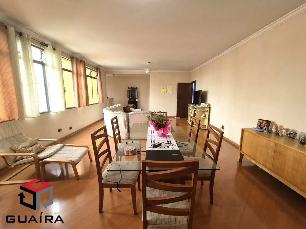 Apartamento à venda com 4 quartos, 256m² - Foto 1