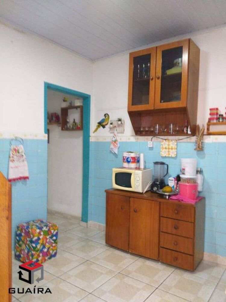 Casa à venda com 1 quarto, 80m² - Foto 2