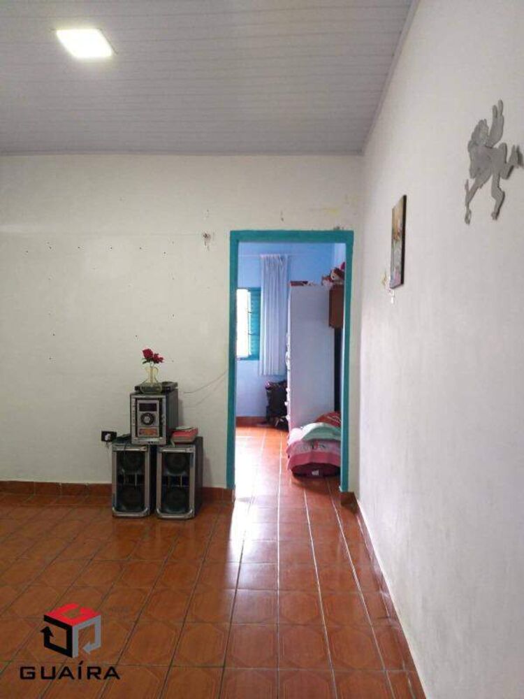 Casa à venda com 1 quarto, 80m² - Foto 8