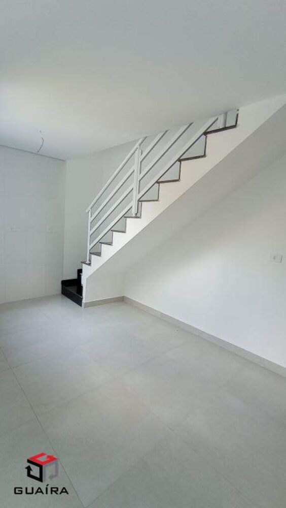 Cobertura à venda com 2 quartos, 85m² - Foto 2