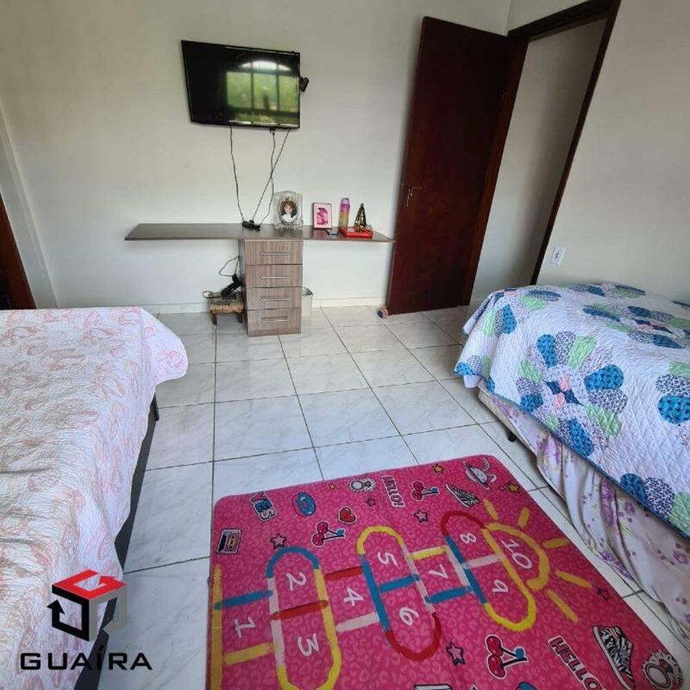 Sobrado à venda com 2 quartos, 151m² - Foto 1