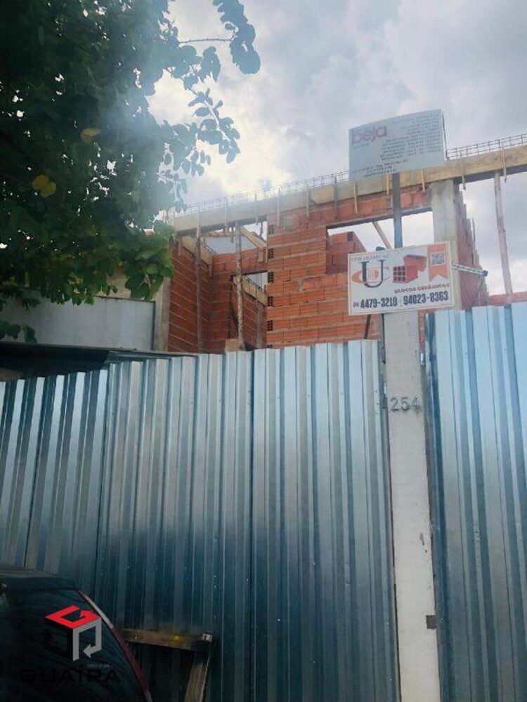 Sobrado à venda com 3 quartos, 206m² - Foto 2