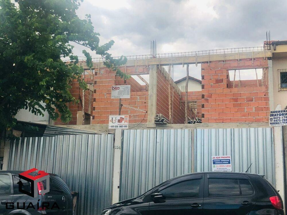 Sobrado à venda com 3 quartos, 206m² - Foto 1