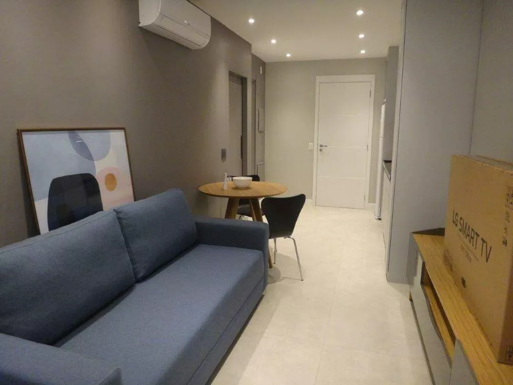 Apartamento à venda com 1 quarto, 37m² - Foto 1