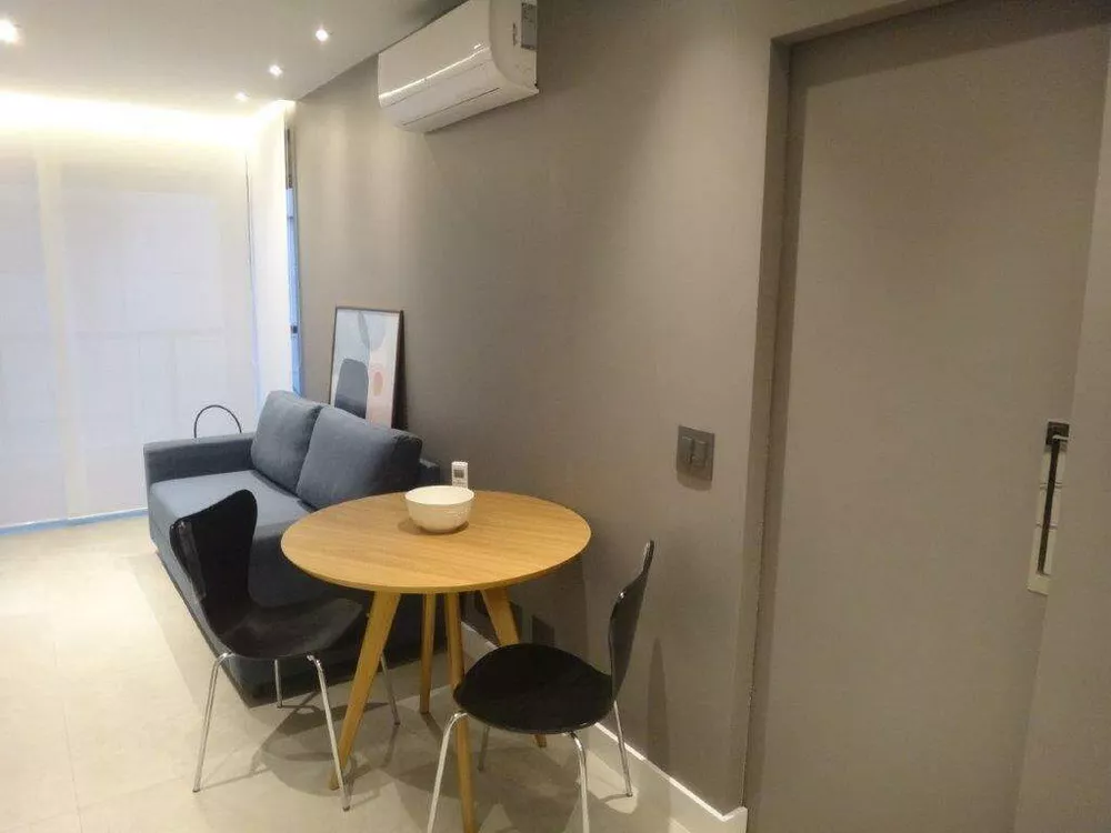 Apartamento à venda com 1 quarto, 37m² - Foto 2