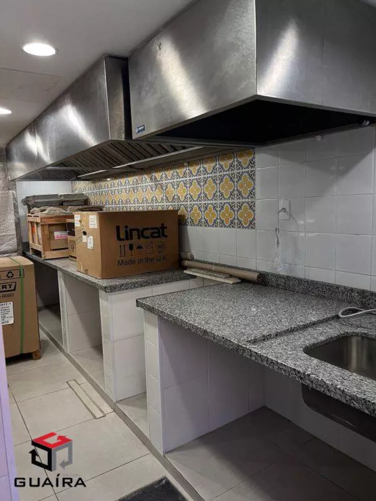 Sobrado para alugar com 2 quartos, 220m² - Foto 4