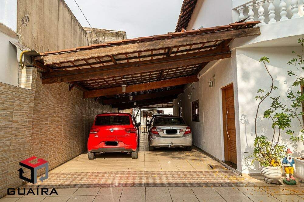 Sobrado à venda com 3 quartos, 400m² - Foto 1