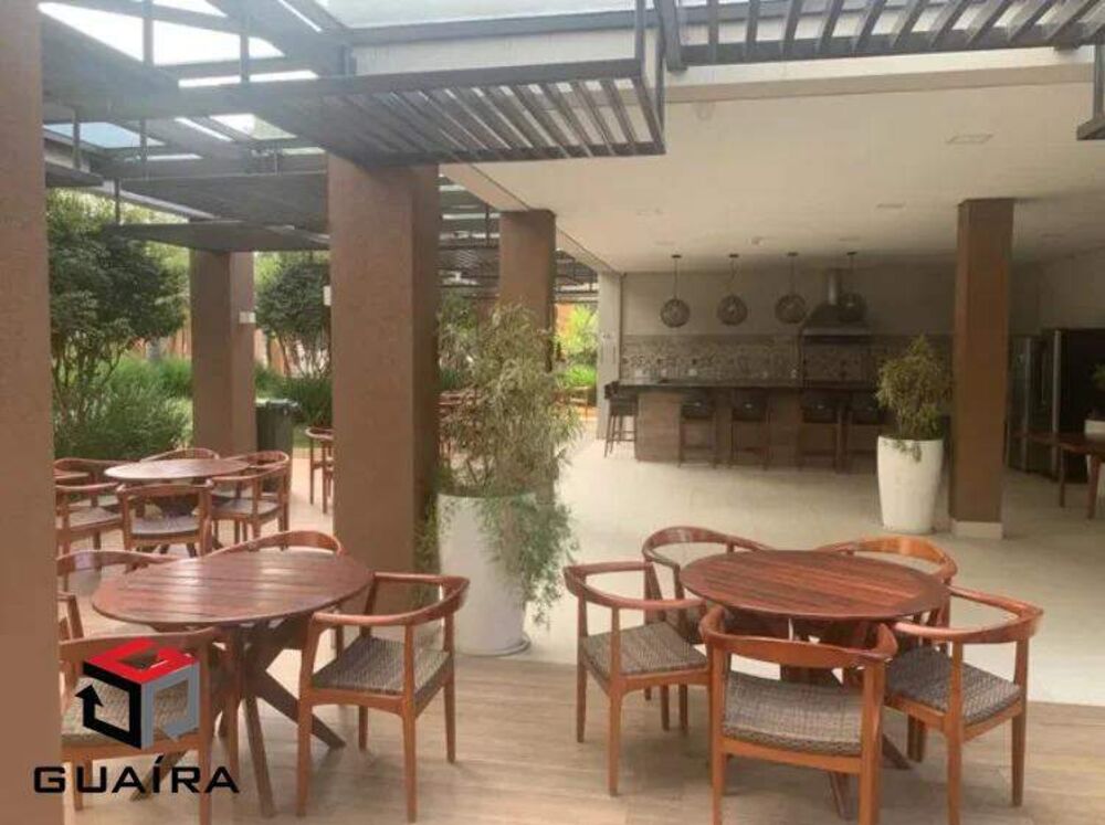 Apartamento à venda com 2 quartos, 62m² - Foto 3