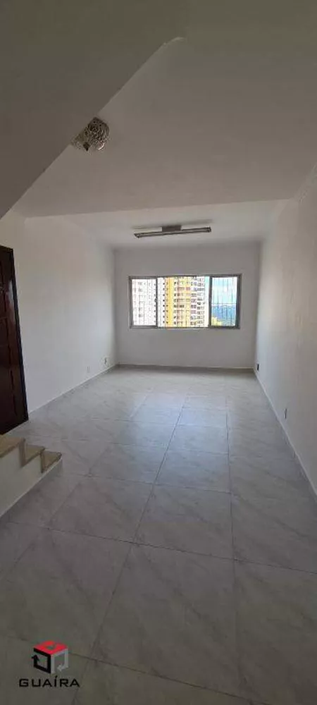 Sobrado à venda com 3 quartos, 231m² - Foto 4