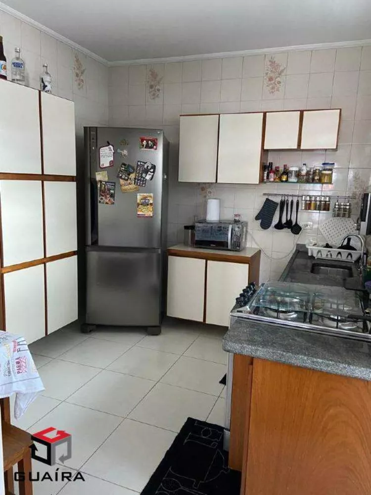 Apartamento à venda com 2 quartos, 62m² - Foto 4