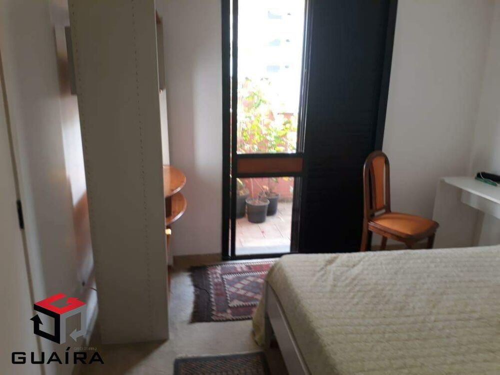 Apartamento à venda com 3 quartos, 240m² - Foto 1