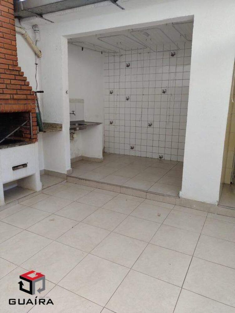 Sobrado à venda com 5 quartos, 124m² - Foto 1