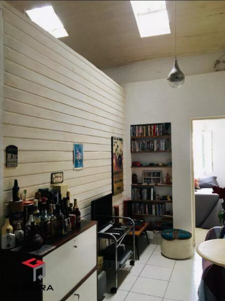 Sobrado à venda com 1 quarto, 70m² - Foto 1