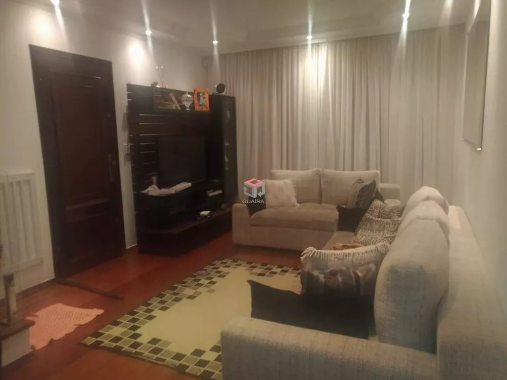 Sobrado à venda com 3 quartos, 180m² - Foto 2