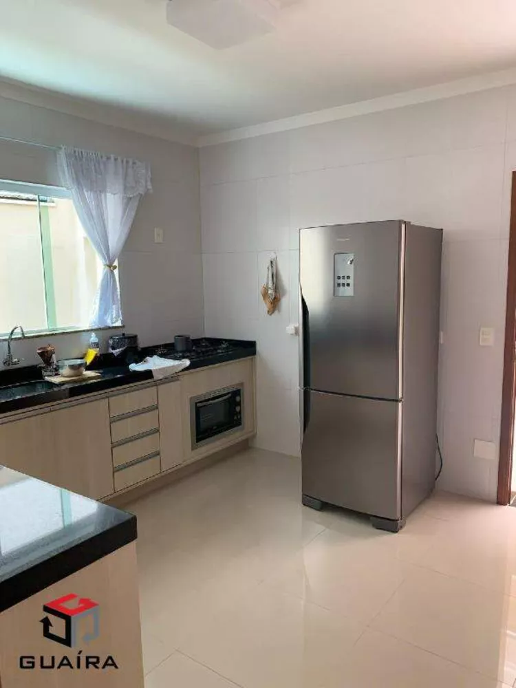 Sobrado à venda com 3 quartos, 207m² - Foto 6