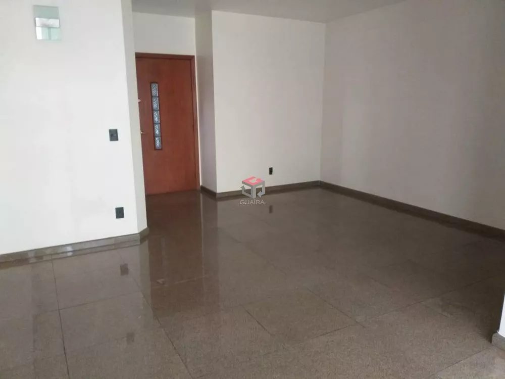 Apartamento à venda com 3 quartos, 130m² - Foto 2