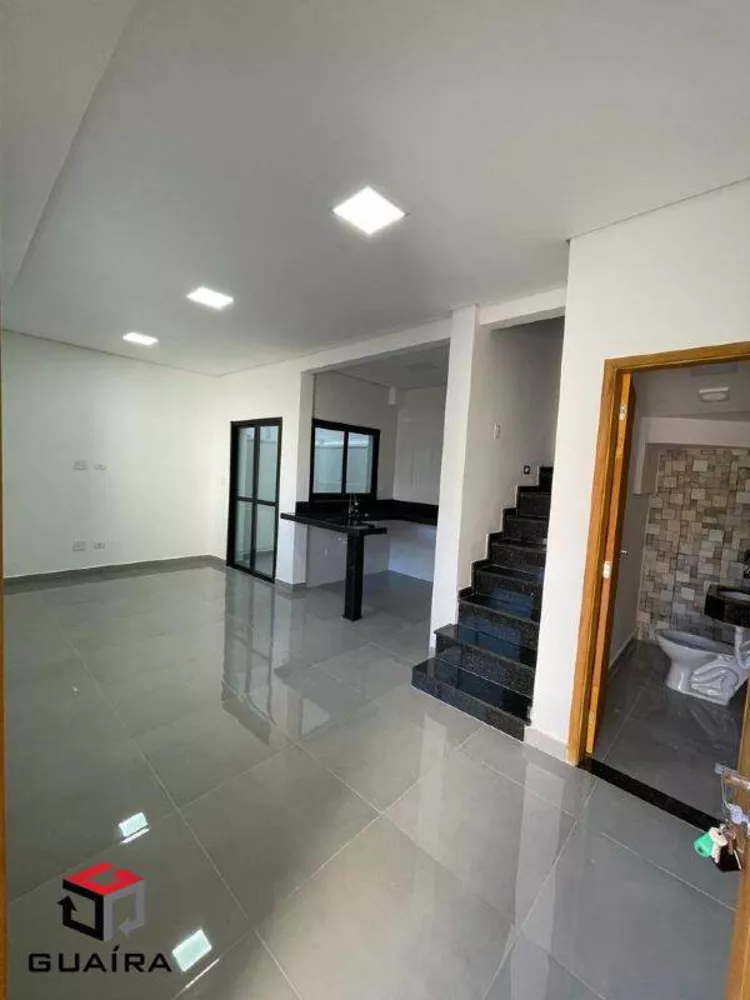 Sobrado à venda com 2 quartos, 83m² - Foto 2