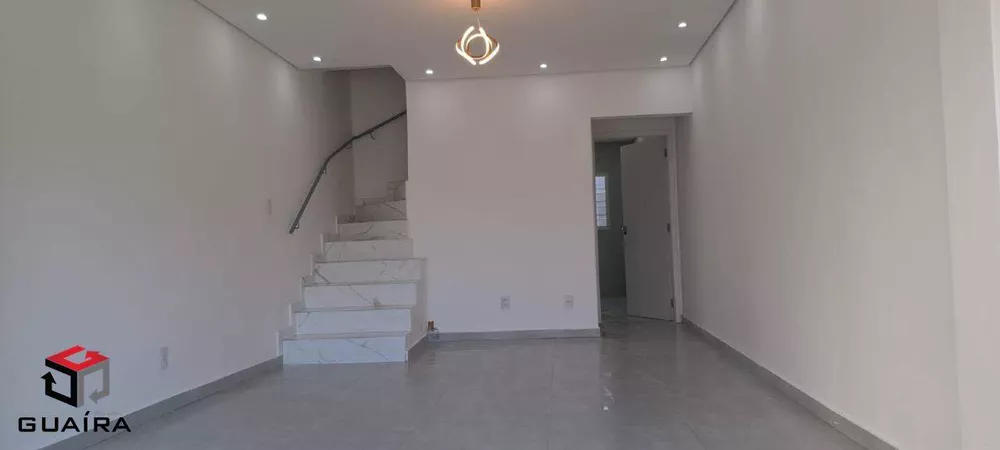 Sobrado para alugar com 2 quartos, 100m² - Foto 3