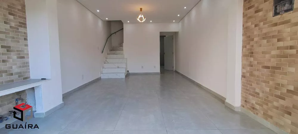 Sobrado para alugar com 2 quartos, 100m² - Foto 2