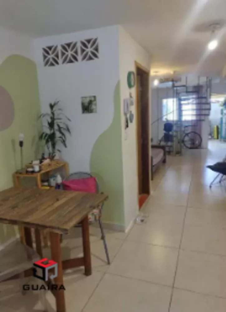 Casa à venda com 2 quartos, 95m² - Foto 4