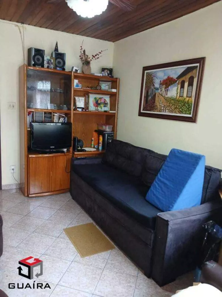 Casa à venda com 2 quartos, 68m² - Foto 2